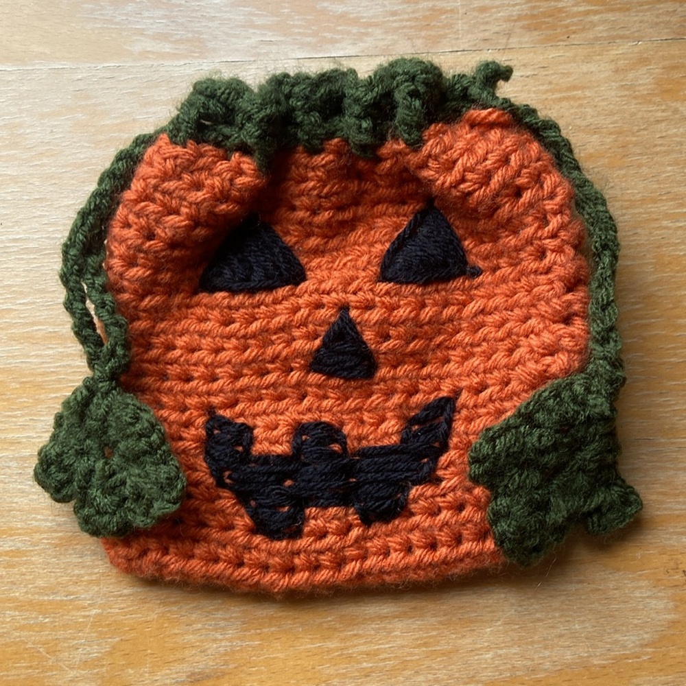 Handmade Crochet Pumpkin and Jack-o-lantern Drawstring Bags - Picture 3 of 5